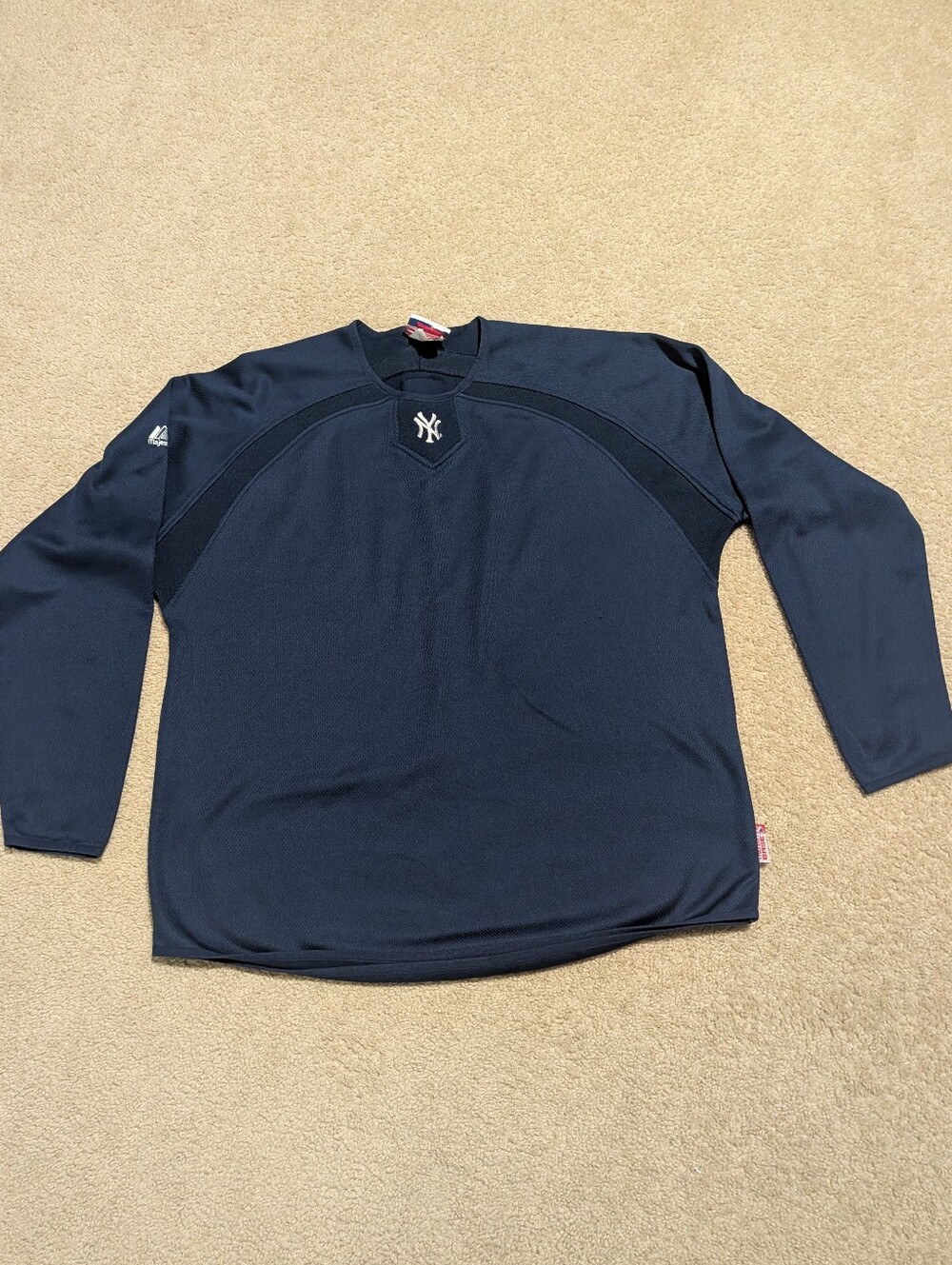 Majestic New York Yankees MLB Blue Long Sleeve Shirt, Size L, Licensed